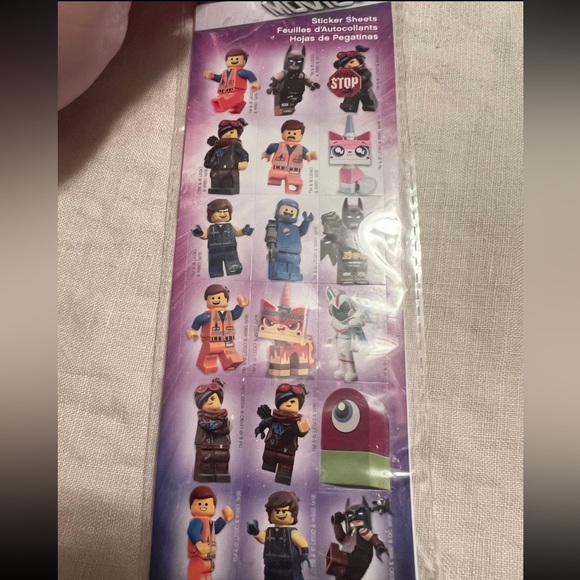 The Lego Movie 8 Invitations & Sticker Sheets - Picture 4 of 6